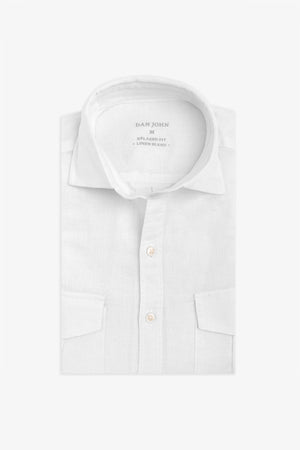Camisa de mezcla de lino con bolsillos en el pecho color blanco